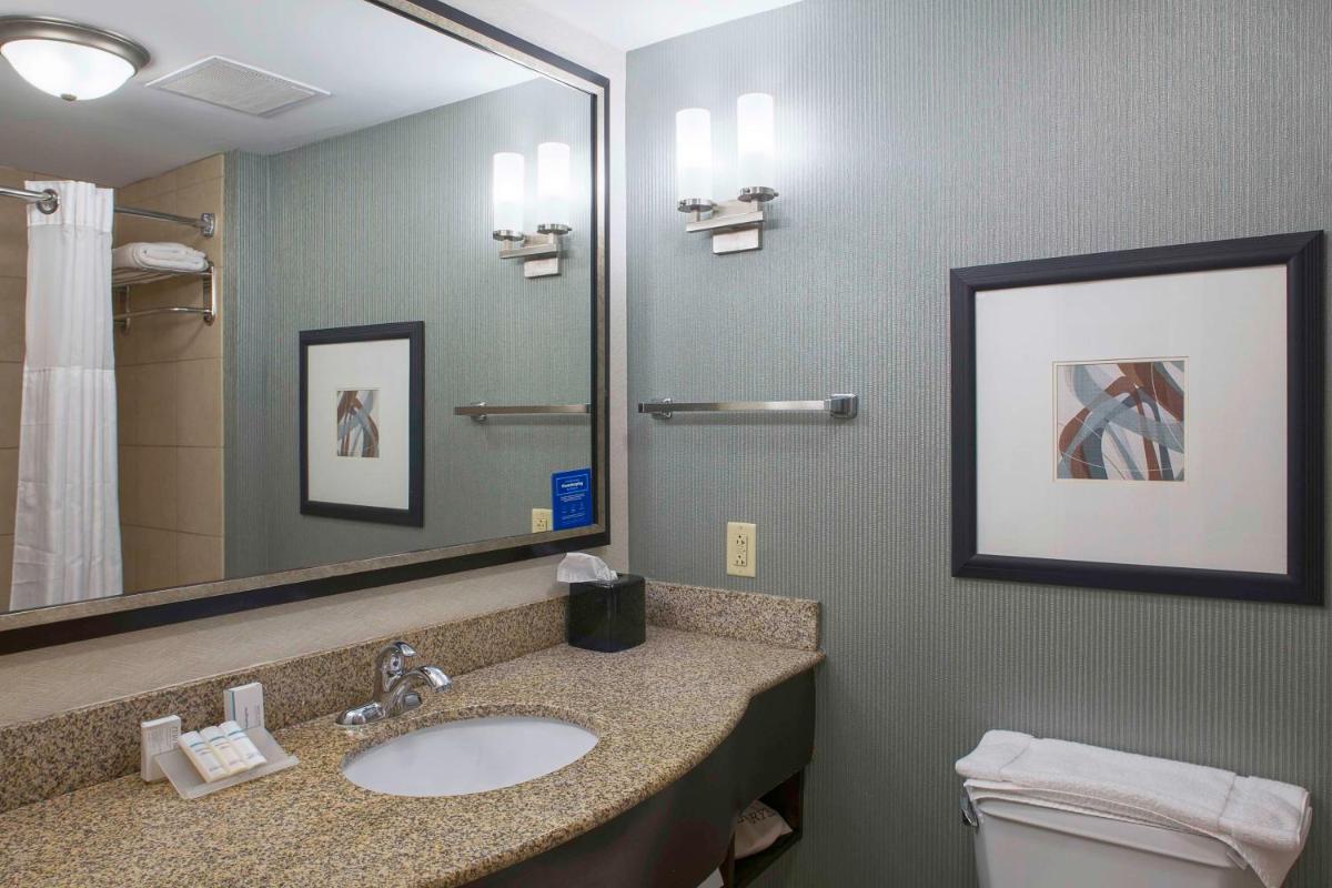 Hilton Garden Inn Jonesboro - Housity