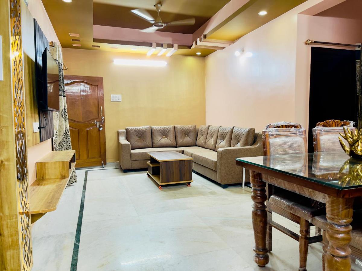 Prince Castle-2BHk Luxurious Apartment/Guesthouse - Hizvo