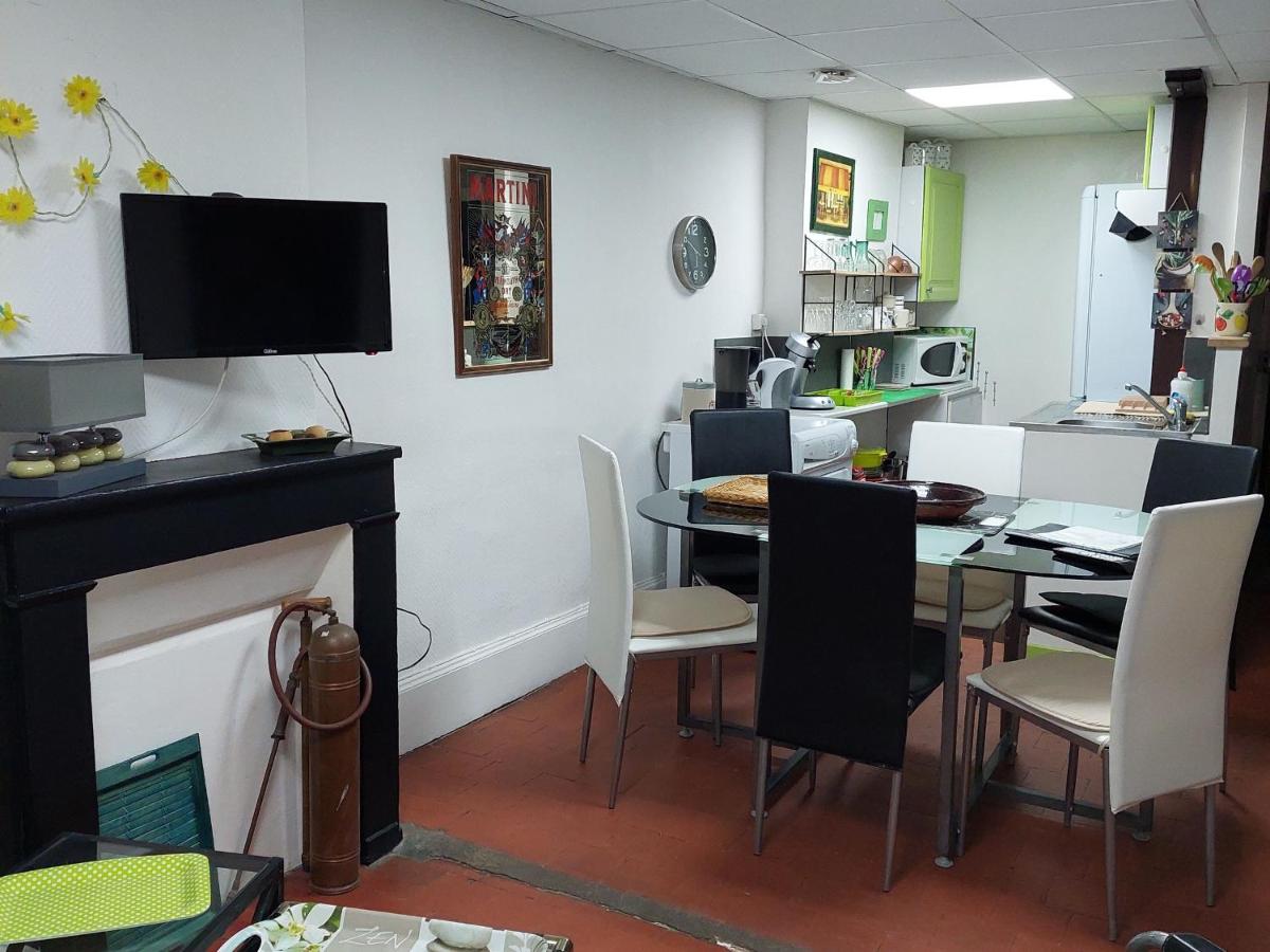 Charmant gîte avec 2 chambres, cour partagée, Wifi et animaux acceptés - FR-1-586-14 - Housity