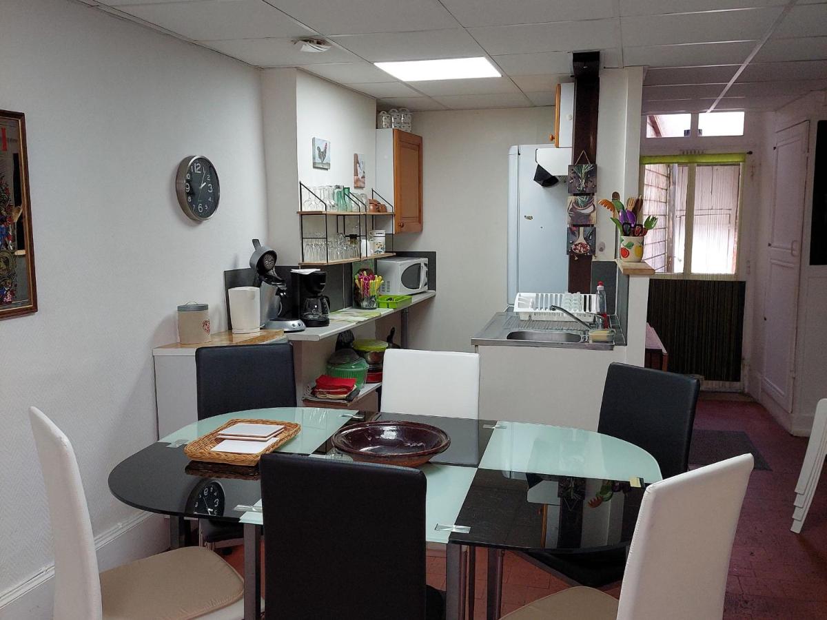 Charmant gîte avec 2 chambres, cour partagée, Wifi et animaux acceptés - FR-1-586-14 - Housity