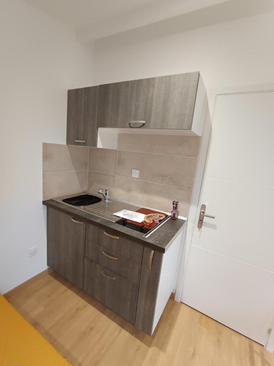 Studio neuf des amandines - Hizvo