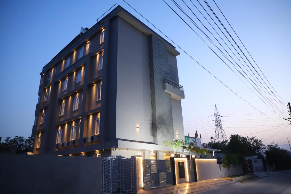 Hotel Sai - Housity