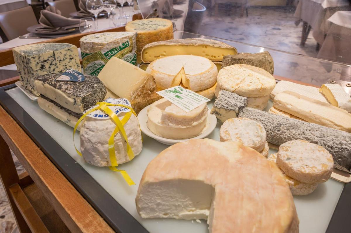 Nourriture dans l'hôtel ou à proximité