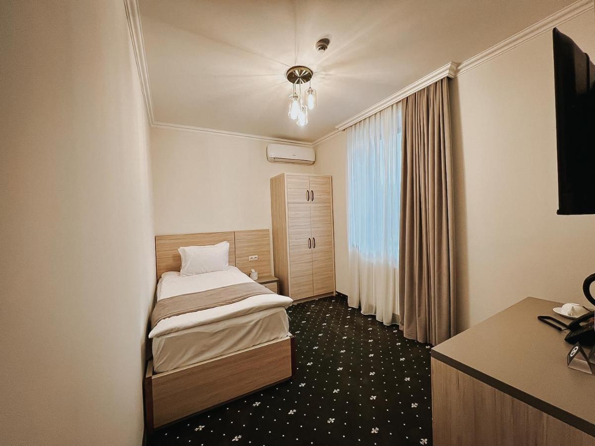 Colette Hotel - Housity