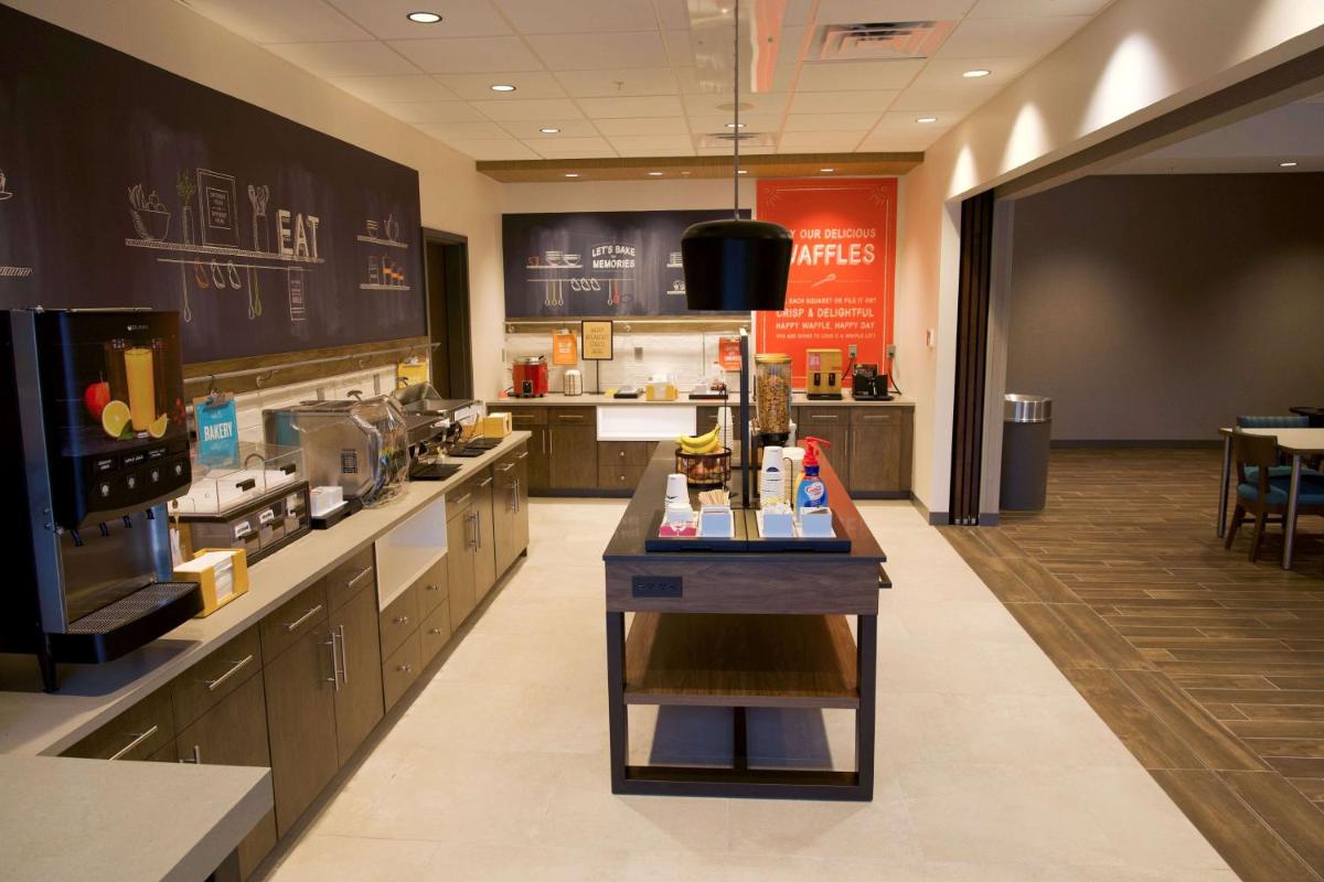 Hampton Inn West Wichita Goddard - Housity