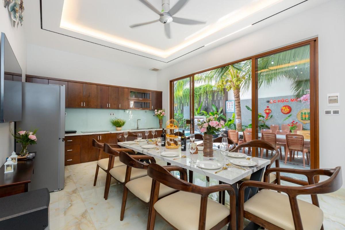 OSAKA HOMESTAY - Villa Hồ Bơi Mới - 5 Phòng Gần Biển - Hizvo