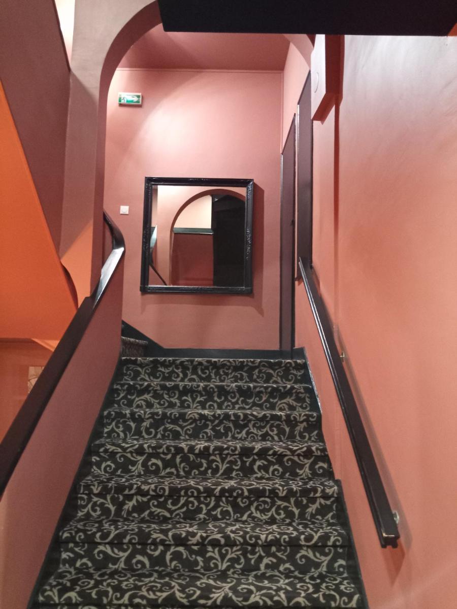 Be Cottage Hotel - Housity