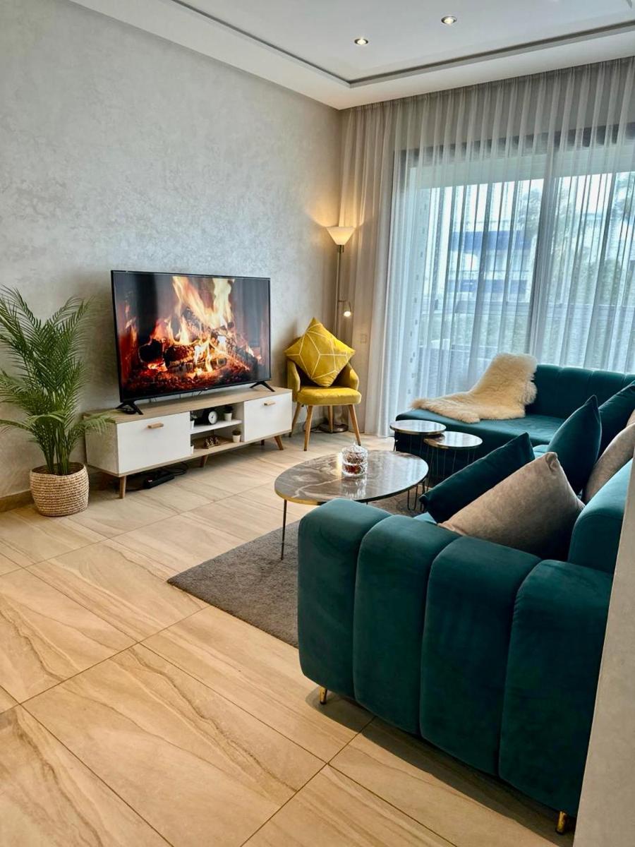 Appartement de luxe en bord de mer avec piscine - Housity
