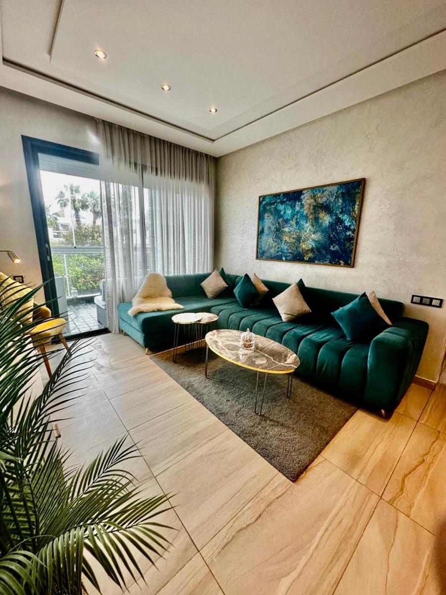 Appartement de luxe en bord de mer avec piscine - Housity