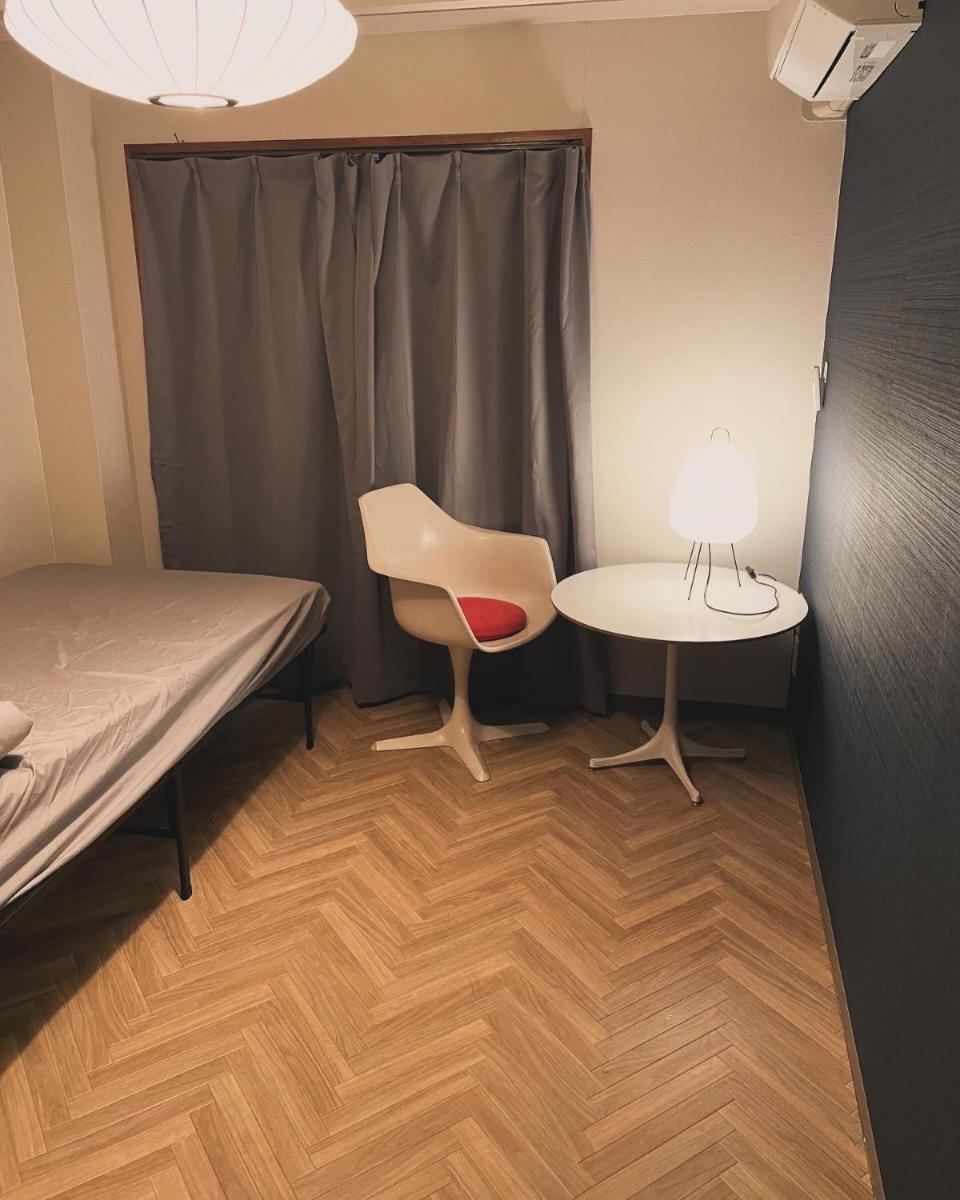 Hostel UND BASE 個室ゲストハウス 安堵 ホステルアンドベイス - Hizvo