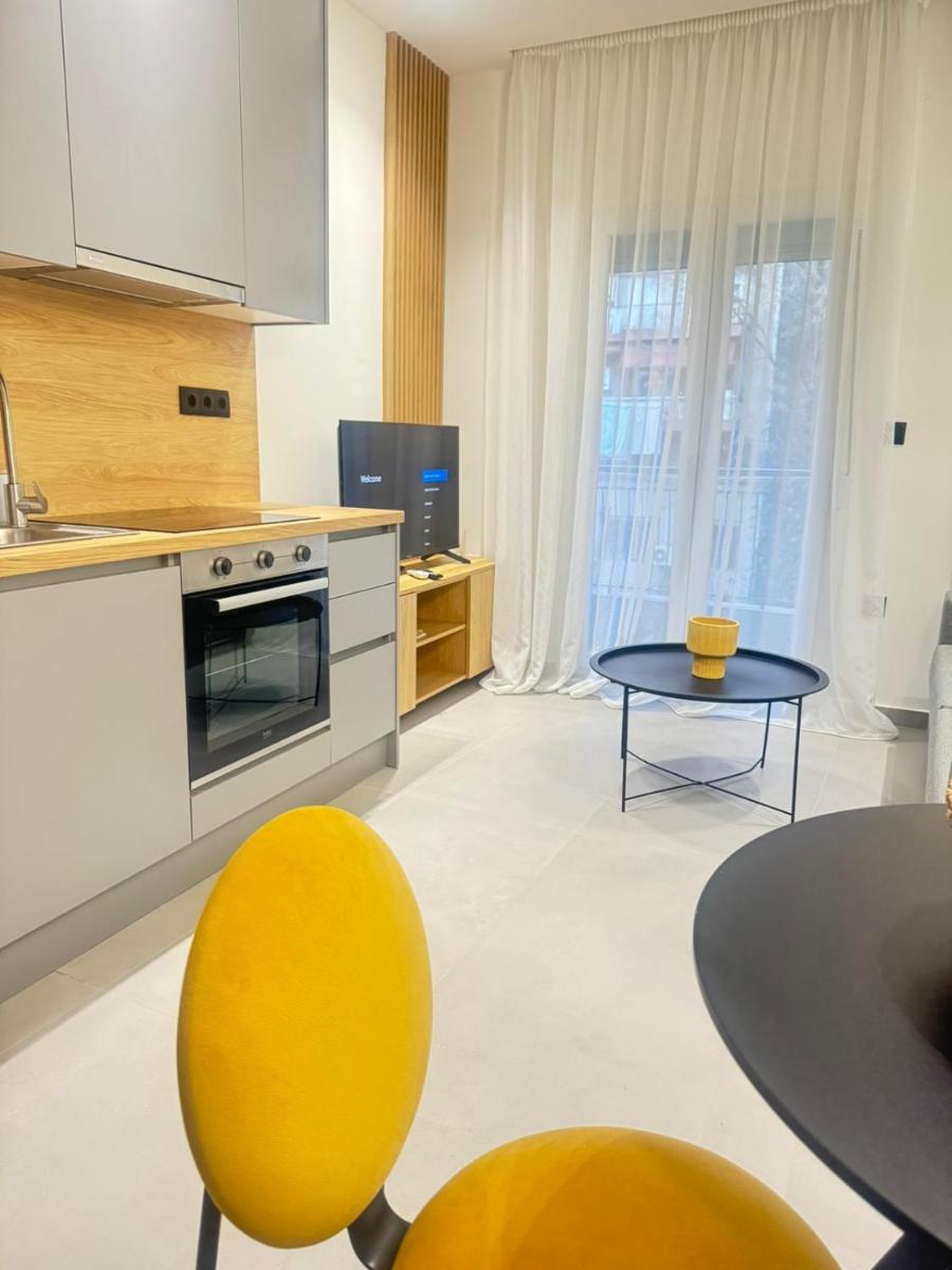 Luna-Your Urban Stay - Housity