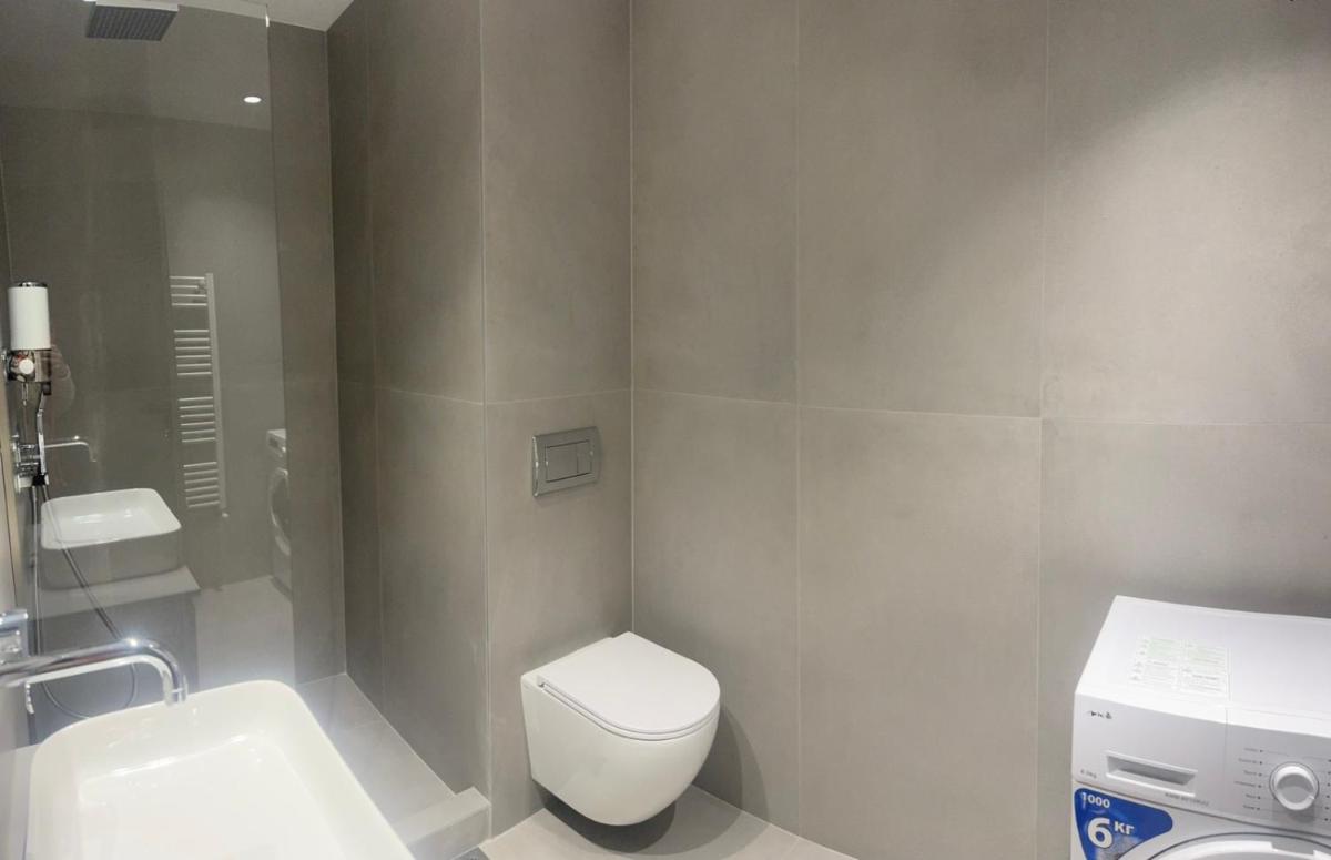 Luna-Your Urban Stay - Housity