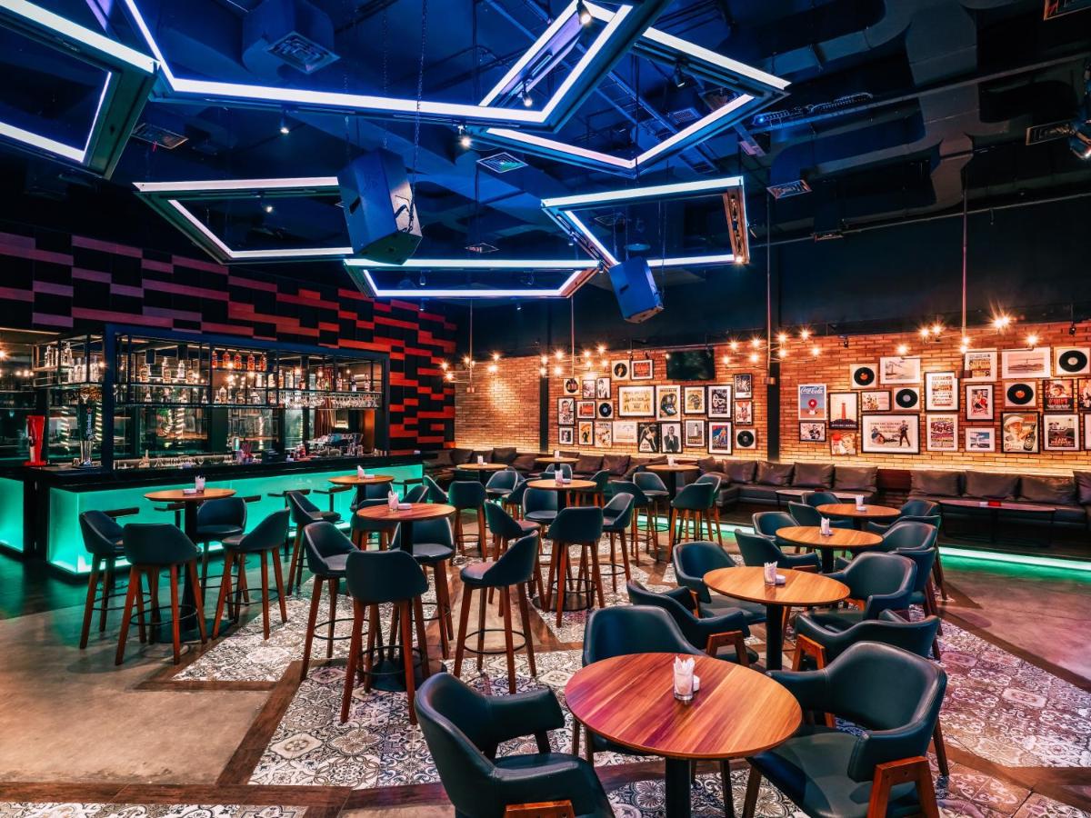 Mambruk Hotel & Convention - Hizvo