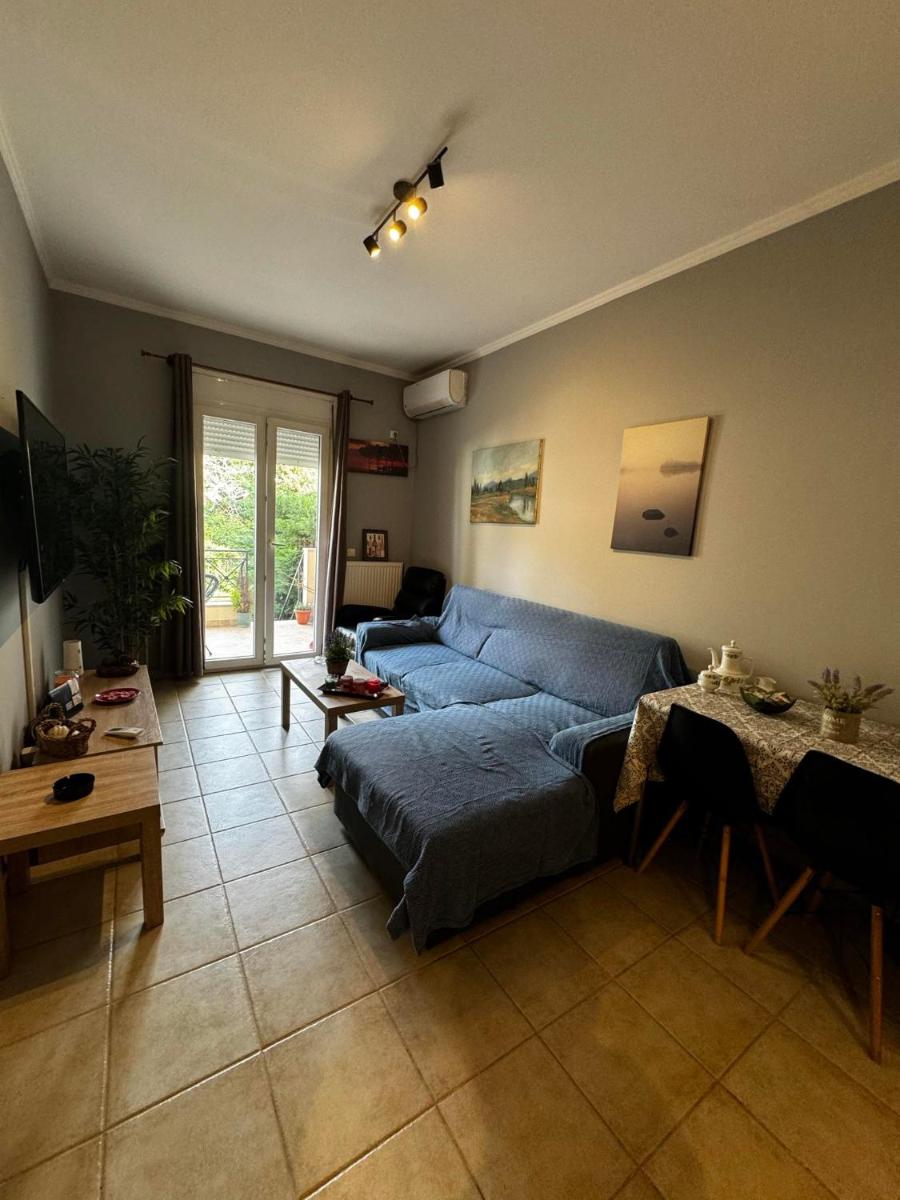 dimitris house - Housity
