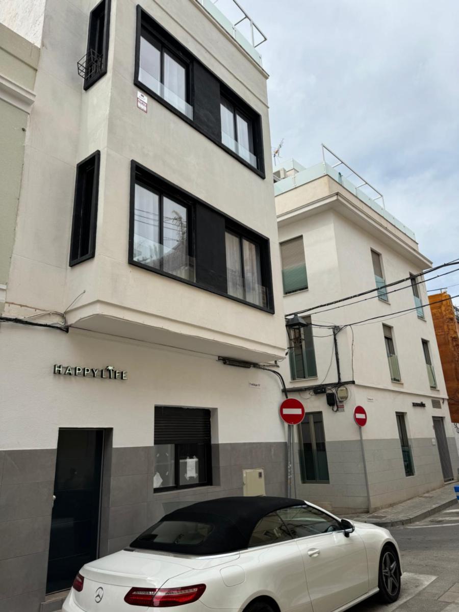 Edificio en el que se encuentra el apartahotel