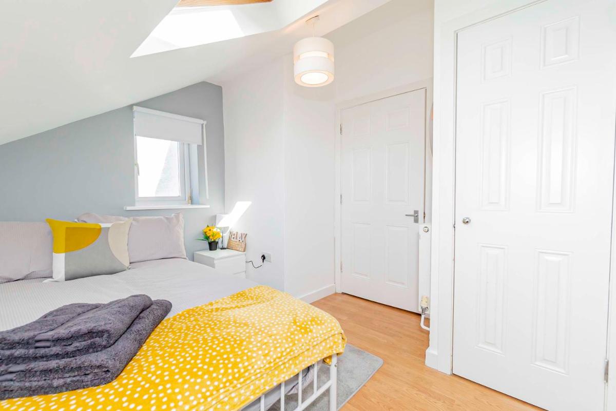 Eastleigh Serviced Apartment - Housity