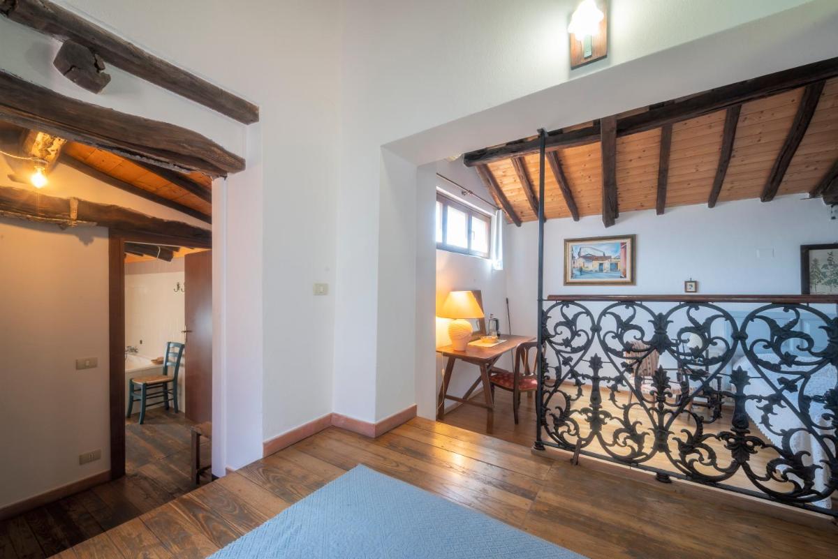 Casa Camboni-Dimora Storica Bed & Breakfast - Housity