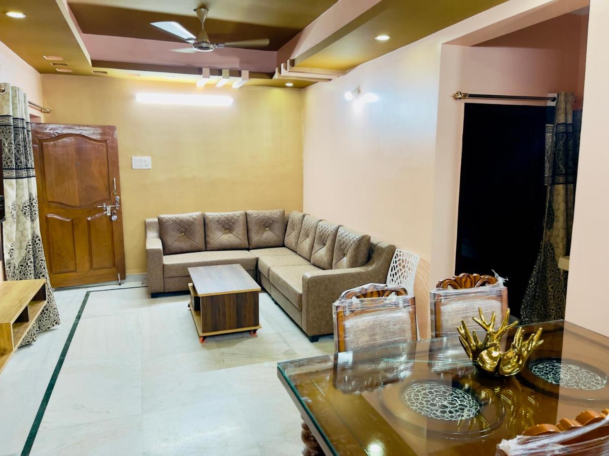 Prince Castle-2BHk Luxurious Apartment/Guesthouse - Hizvo