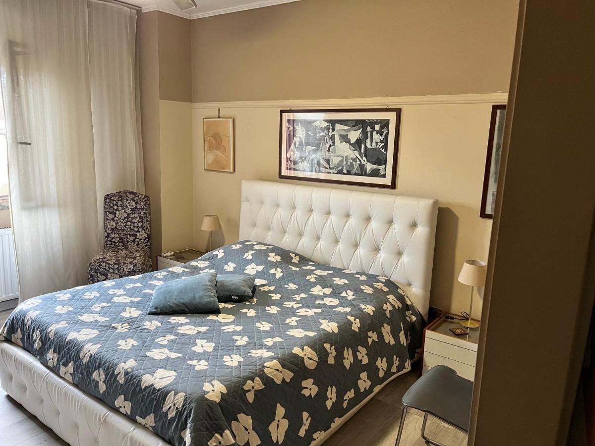 Aquarius - Housity