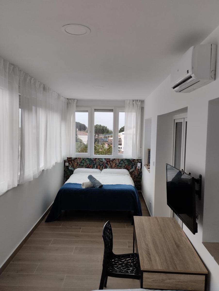 Apartamentos y Habitaciones KAI MARBELLA - Housity