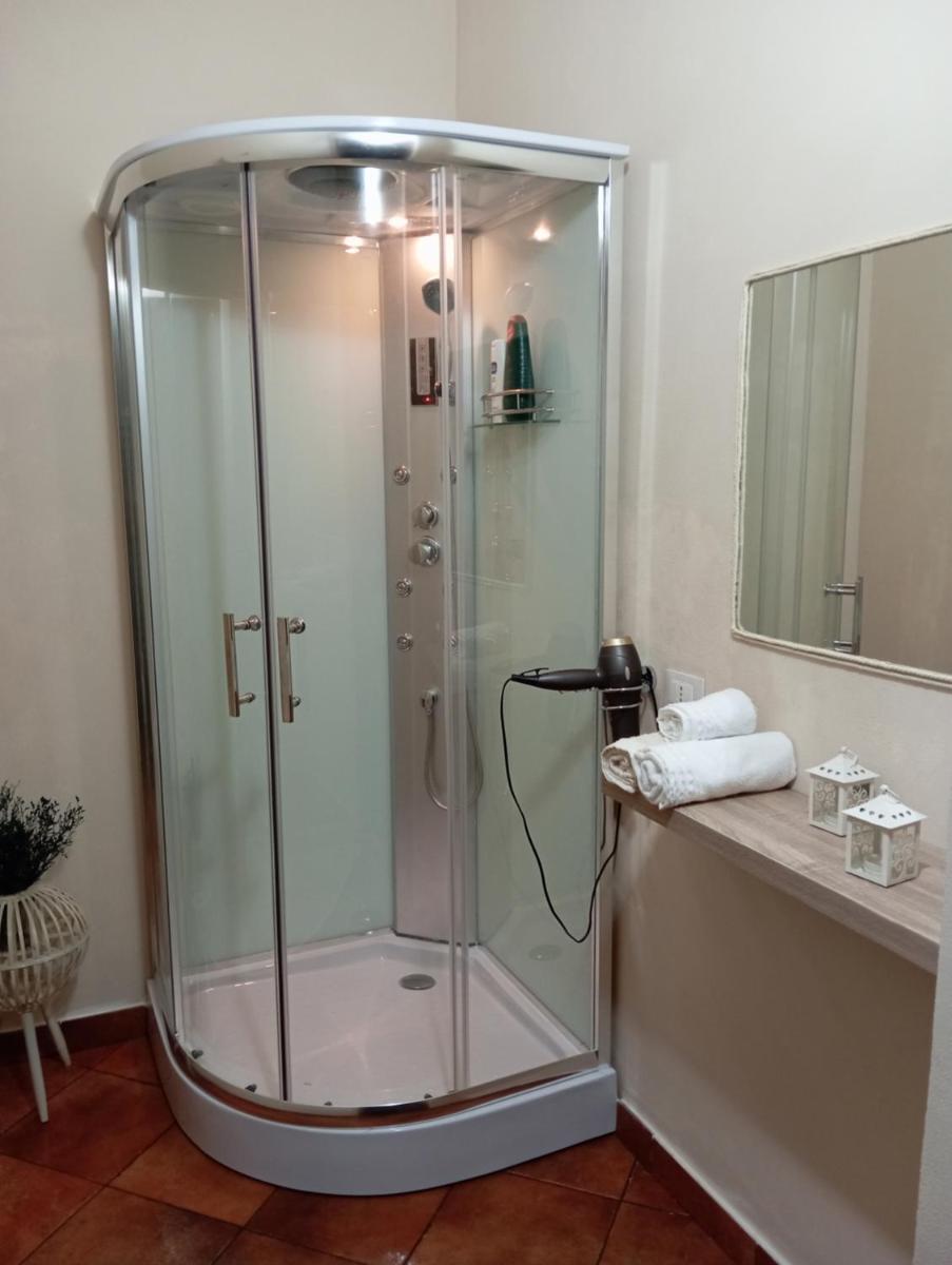 Villa Degli Oleandri - Housity