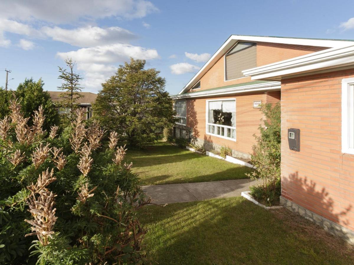 Sandy Point B&B - Housity
