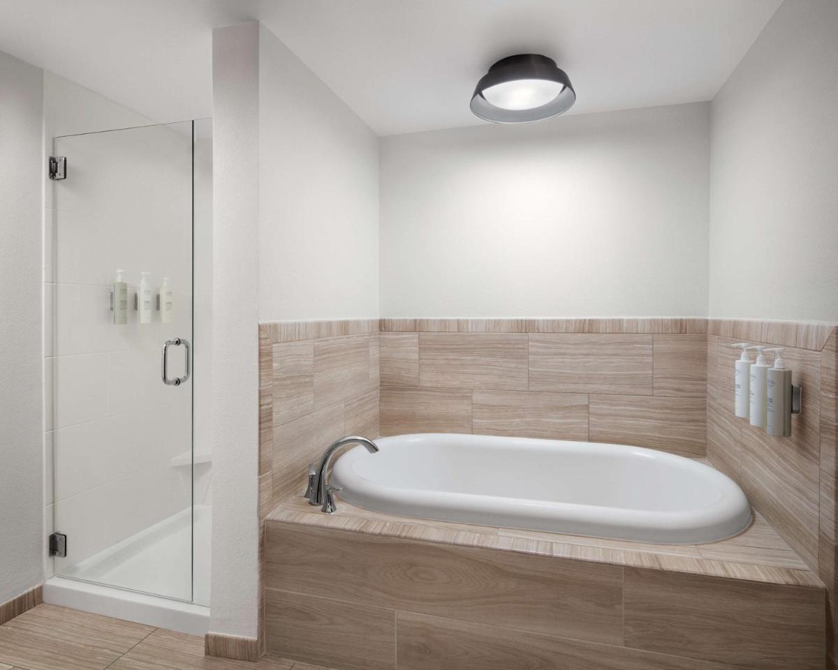 Hilton Garden Inn Beaufort - Housity