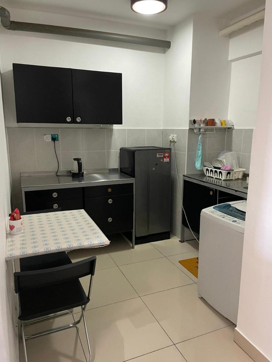 Honrosa Studio at KBCC Service Apartment -with unifi - Housity