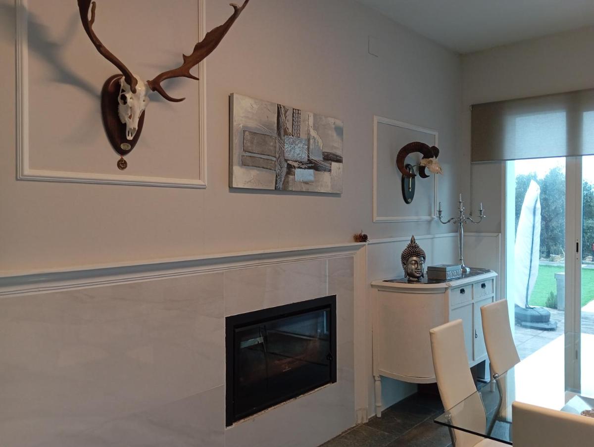 Altomira Dreams - Housity