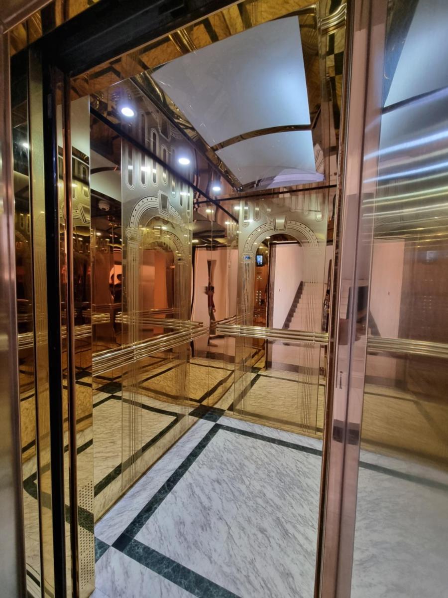 Friendship HOTEL - Housity