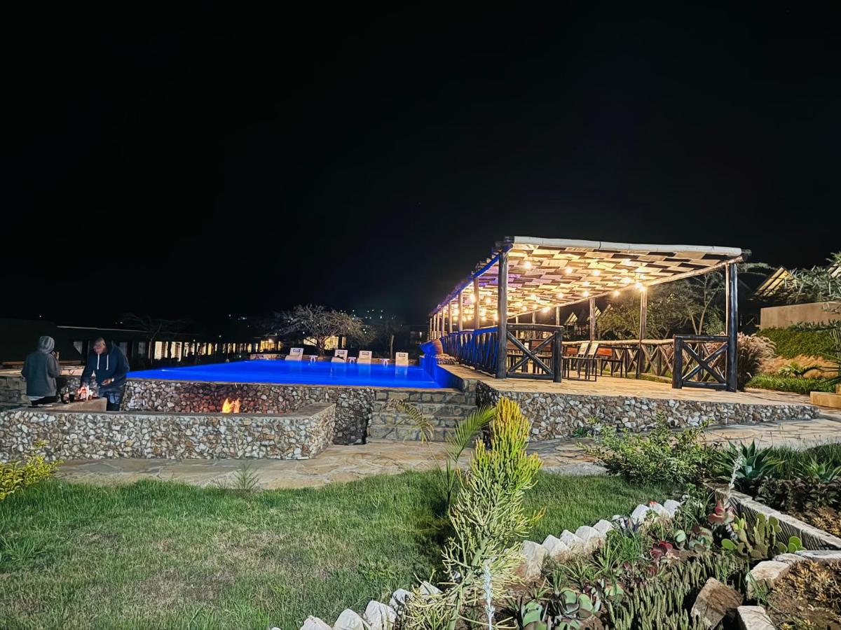 Outback Kenya Lodge - Housity