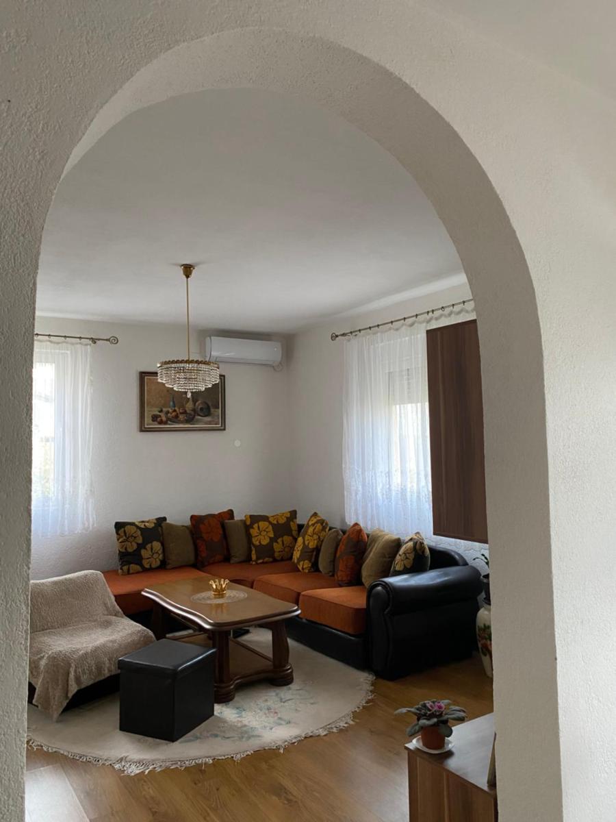 Guest House KRUNA - Housity