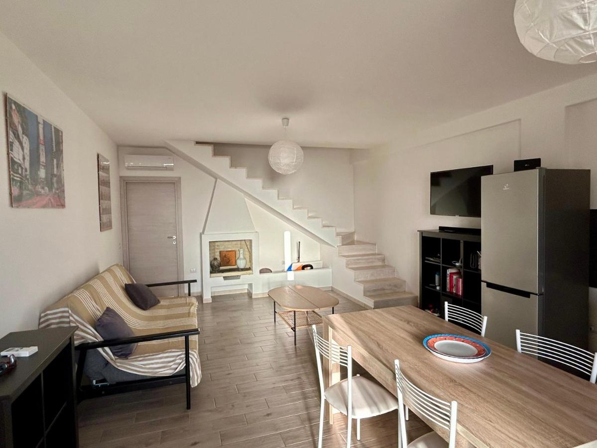 Sunshine Brand New Luxury House - Housity