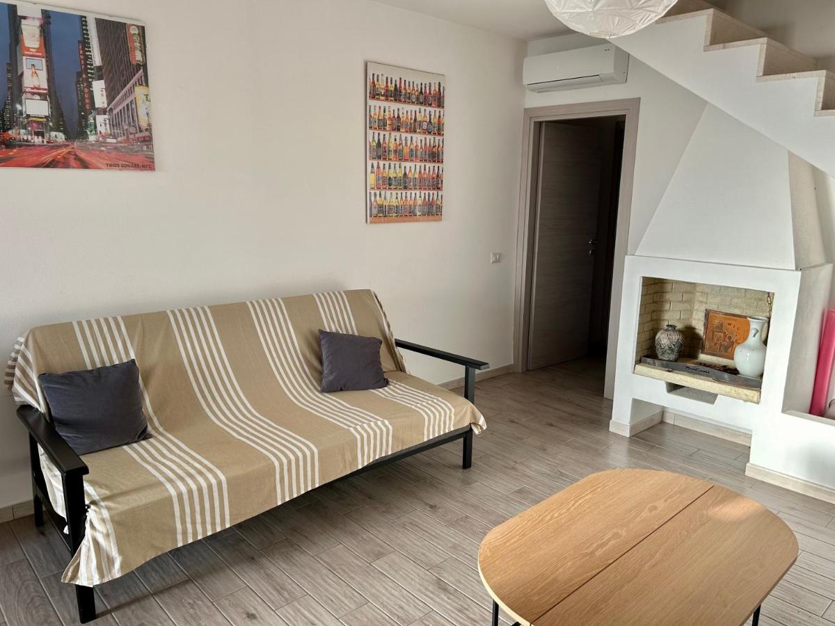 Sunshine Brand New Luxury House - Housity