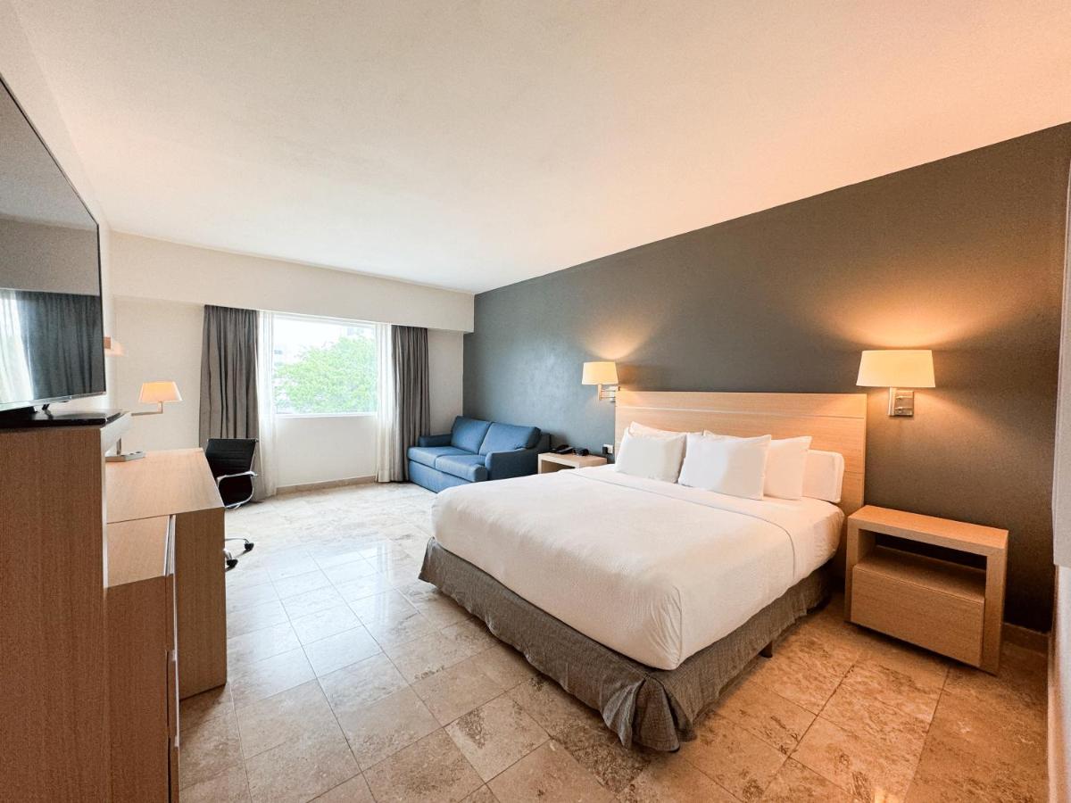 Courtyard by Marriott Villahermosa Tabasco - Housity