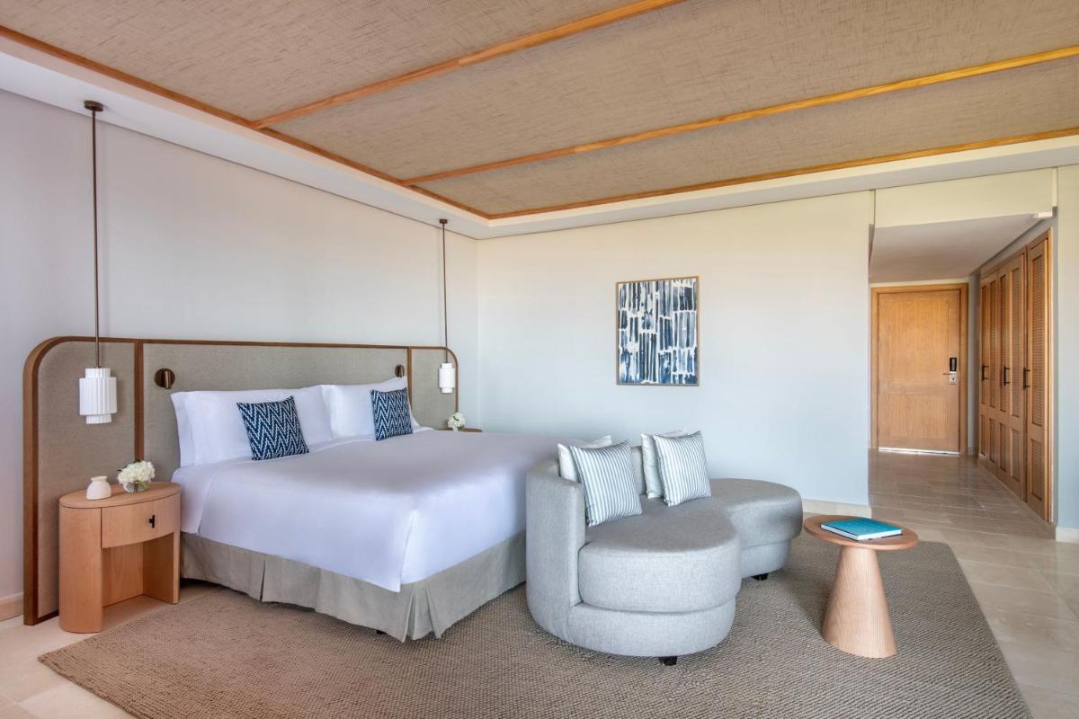 Cama o camas de una habitación en The Ritz-Carlton Tenerife, Abama