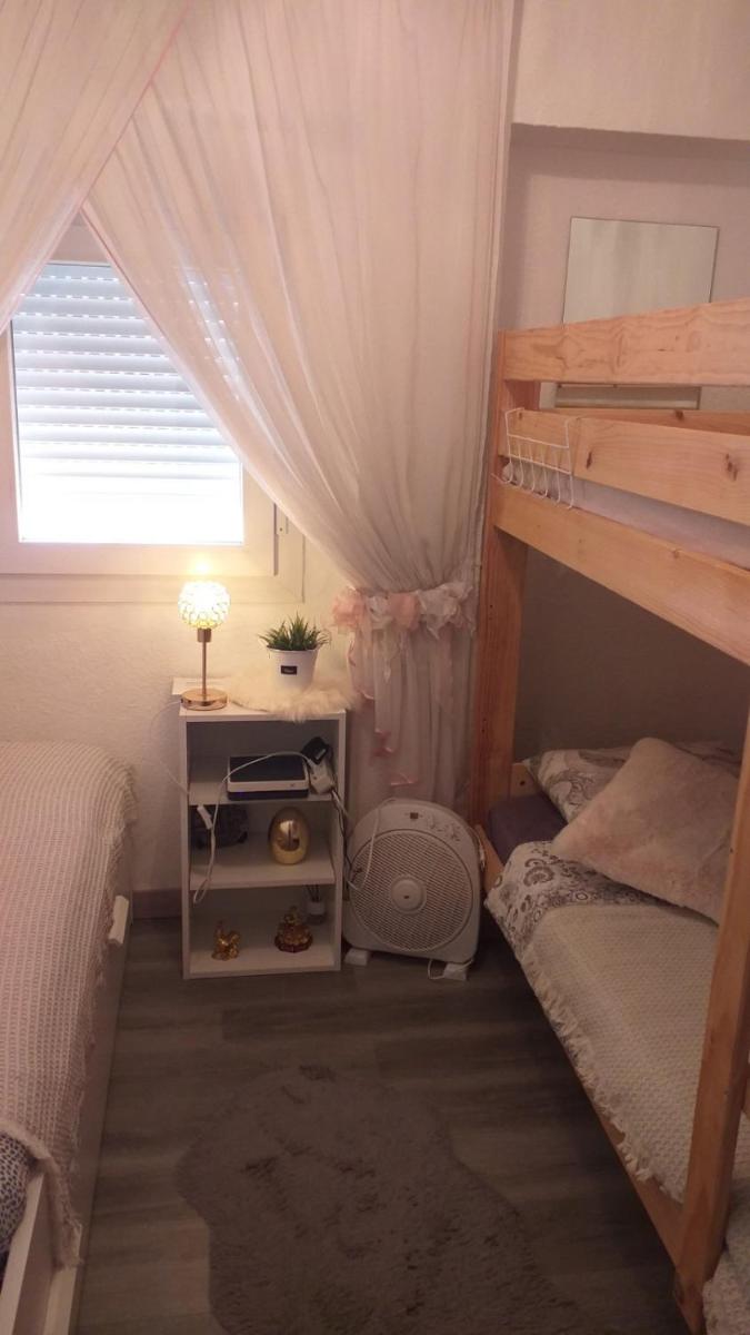 Inlesa 5A Holiday apt with pool - Hizvo