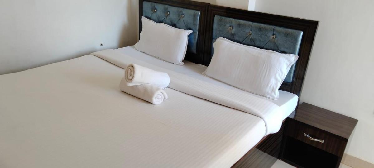 Ayodhya-Hotel by prithvi yatra hotel doormatry - Housity