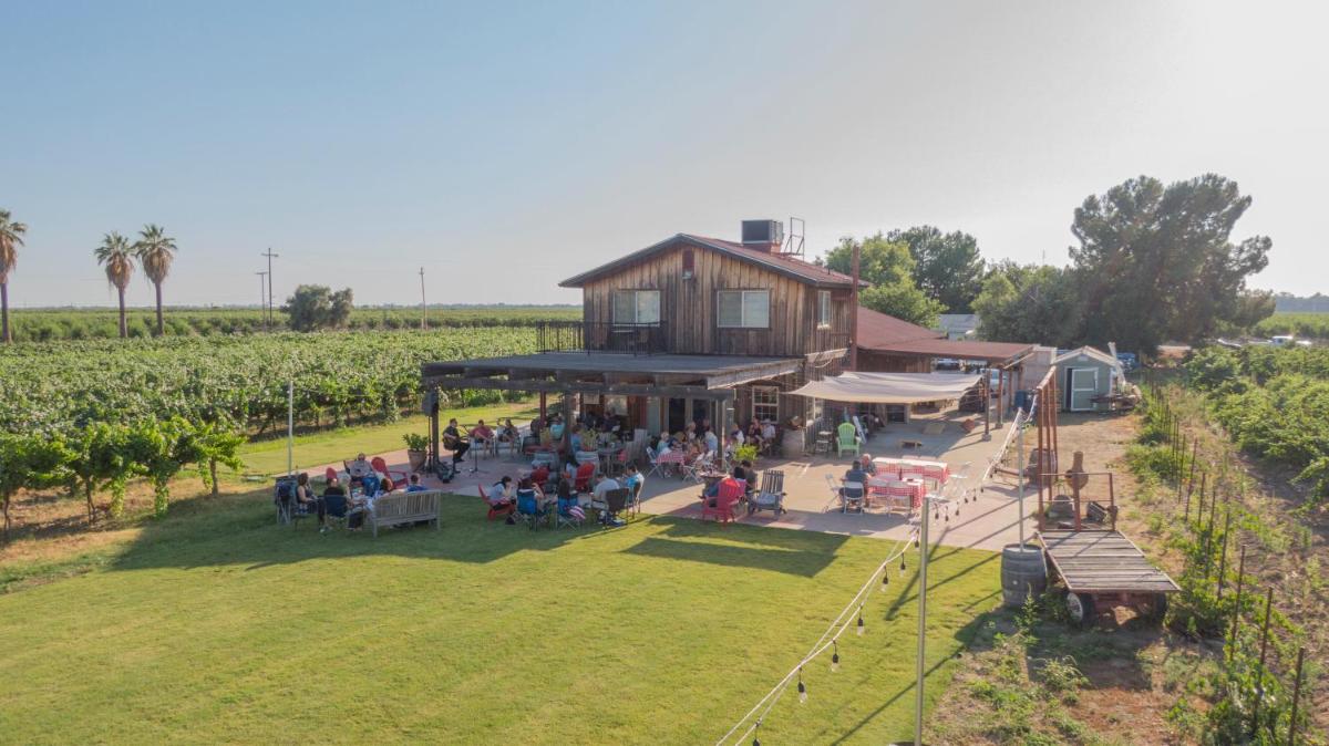 Suitetrails - Sequoia View Vineyard