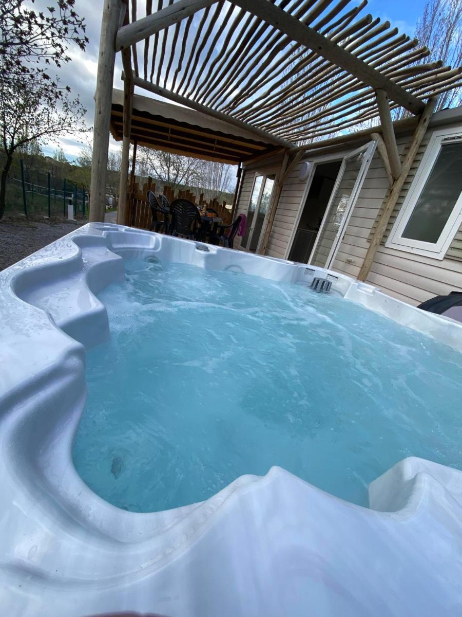 Camping L'Evasion - Housity