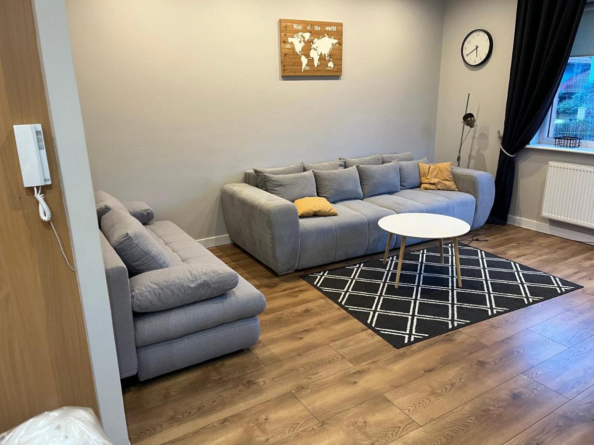 Green Yew Apartment - Housity