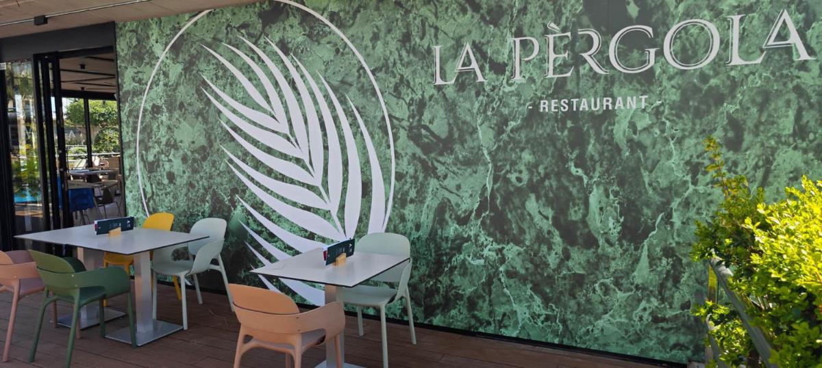 Imagen de la galería de AQUA Hotel Onabrava & Spa 4*Sup, en Santa Susanna