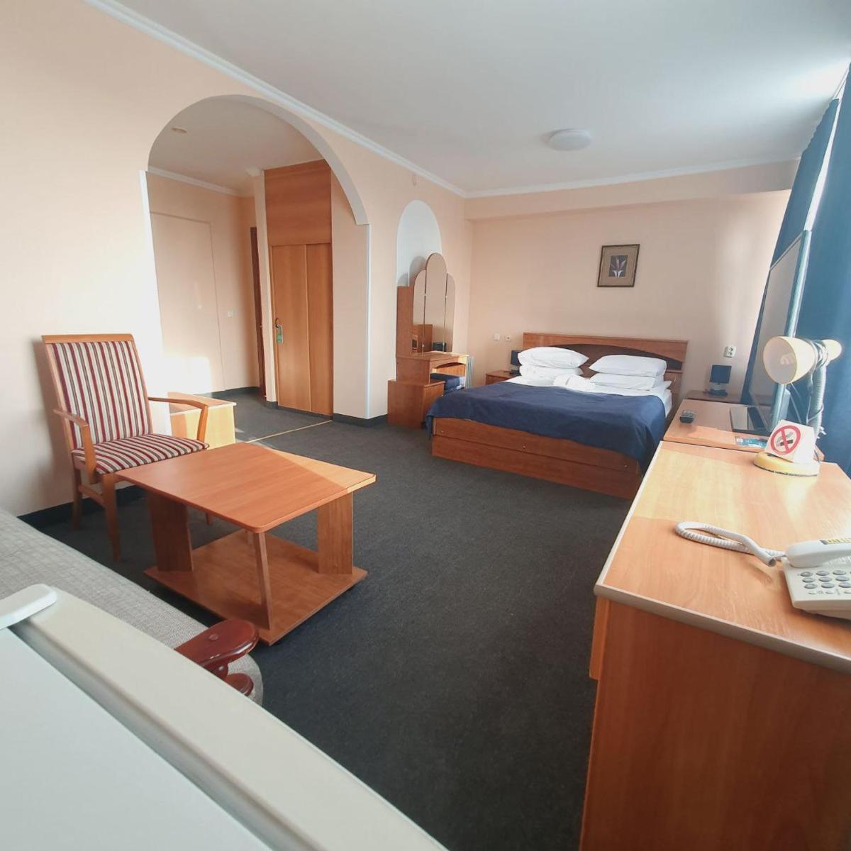 Aktobe Hotel - Hizvo