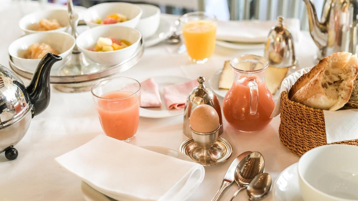 Nourriture dans l'hôtel ou à proximité