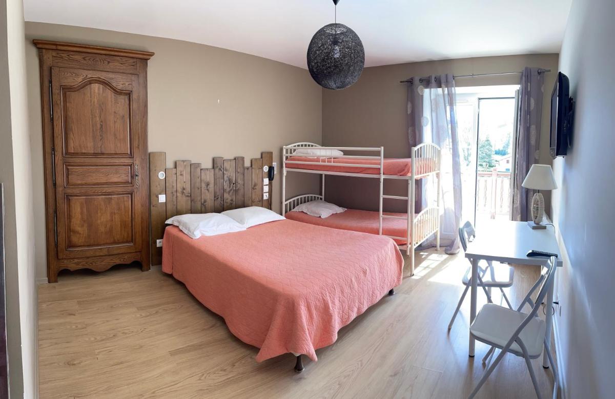 Hotel Mendy - Housity