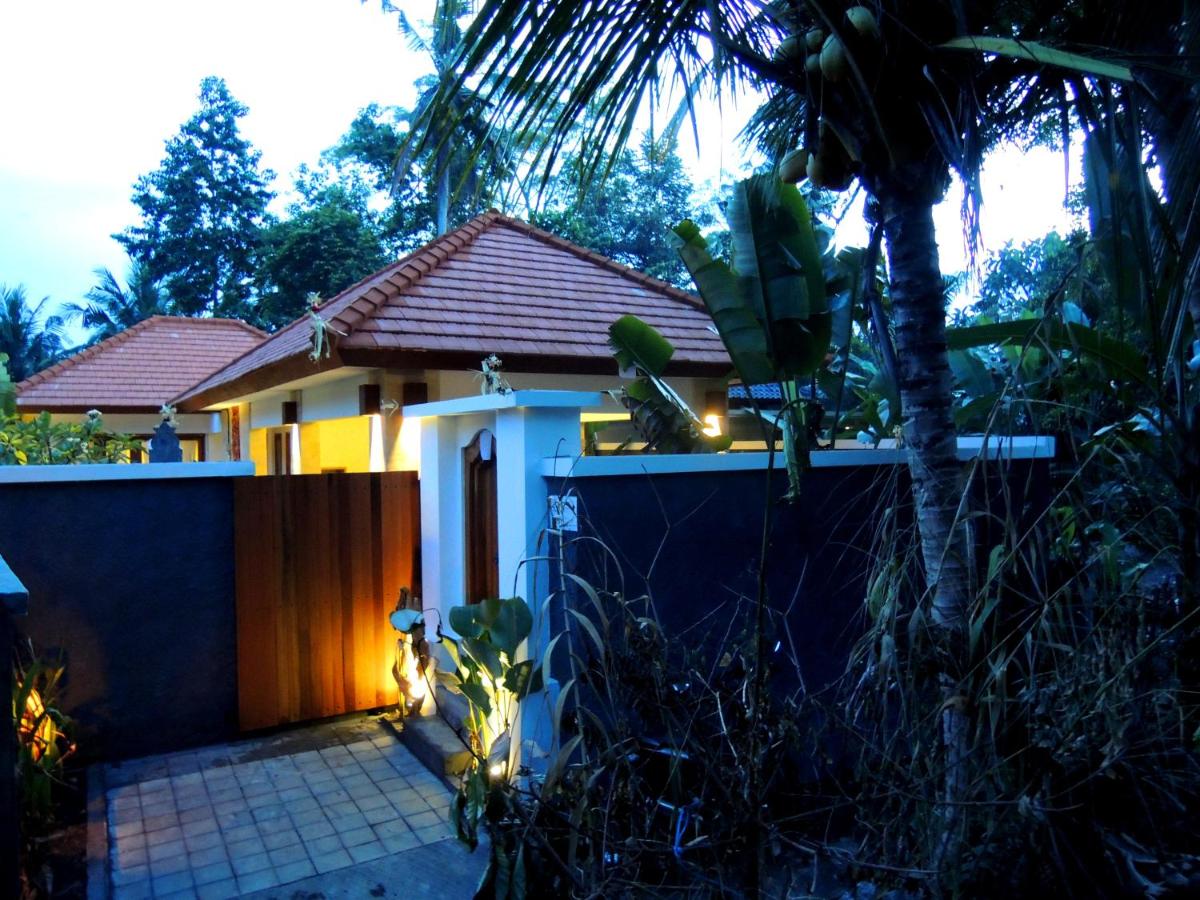 Jayastuti House - Housity