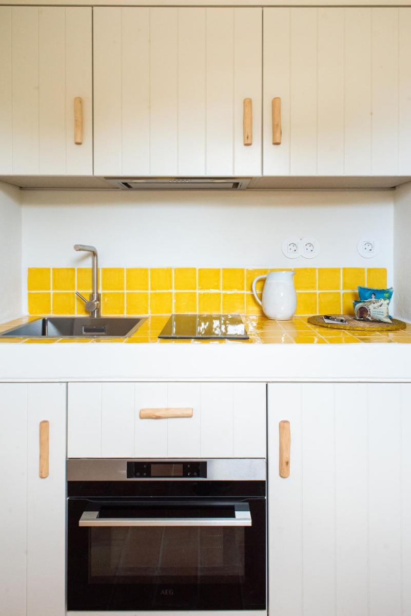 A cozinha ou kitchenette de Independente Comporta