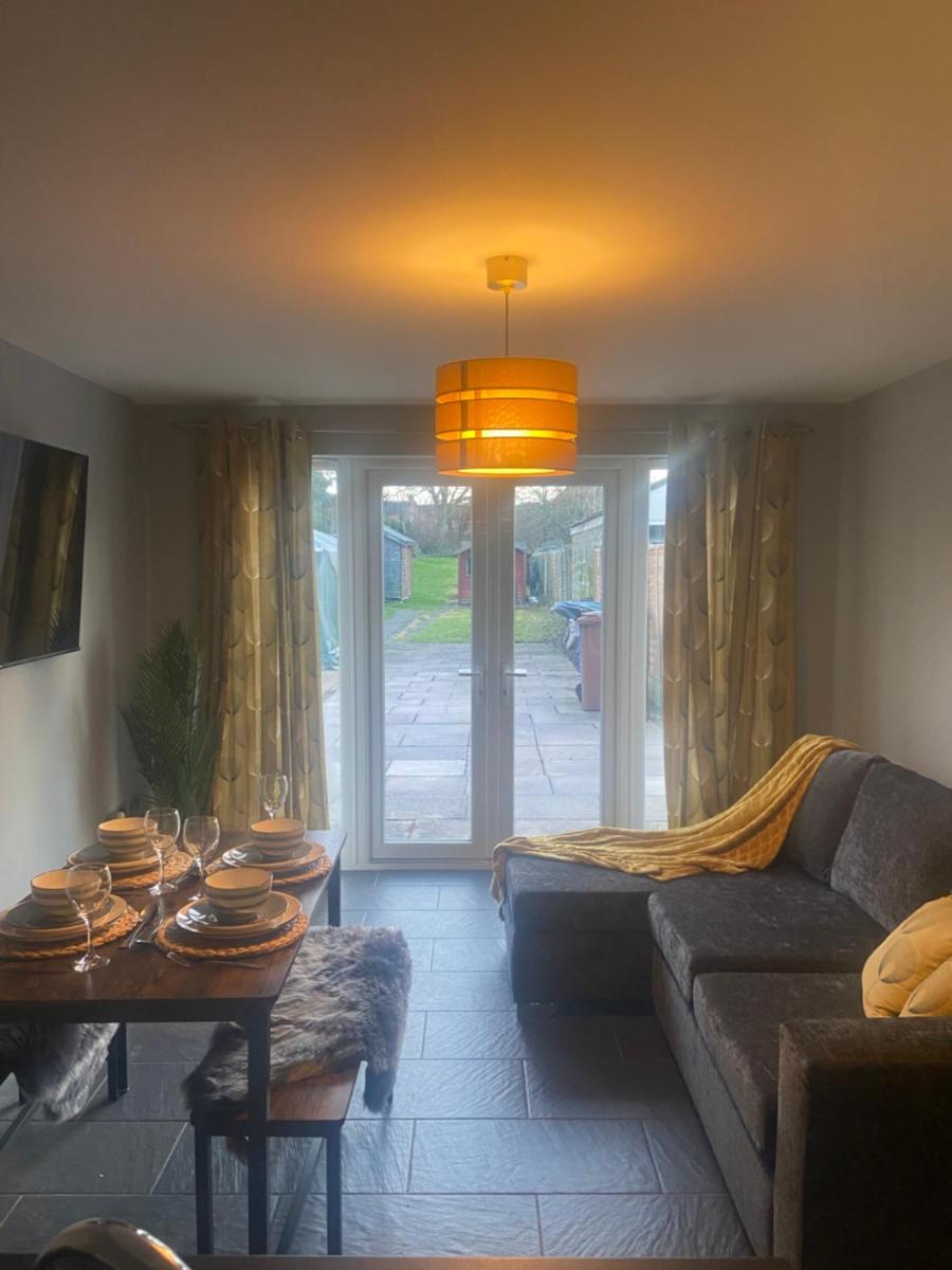 THE ENCHANTED COTTAGE - Housity
