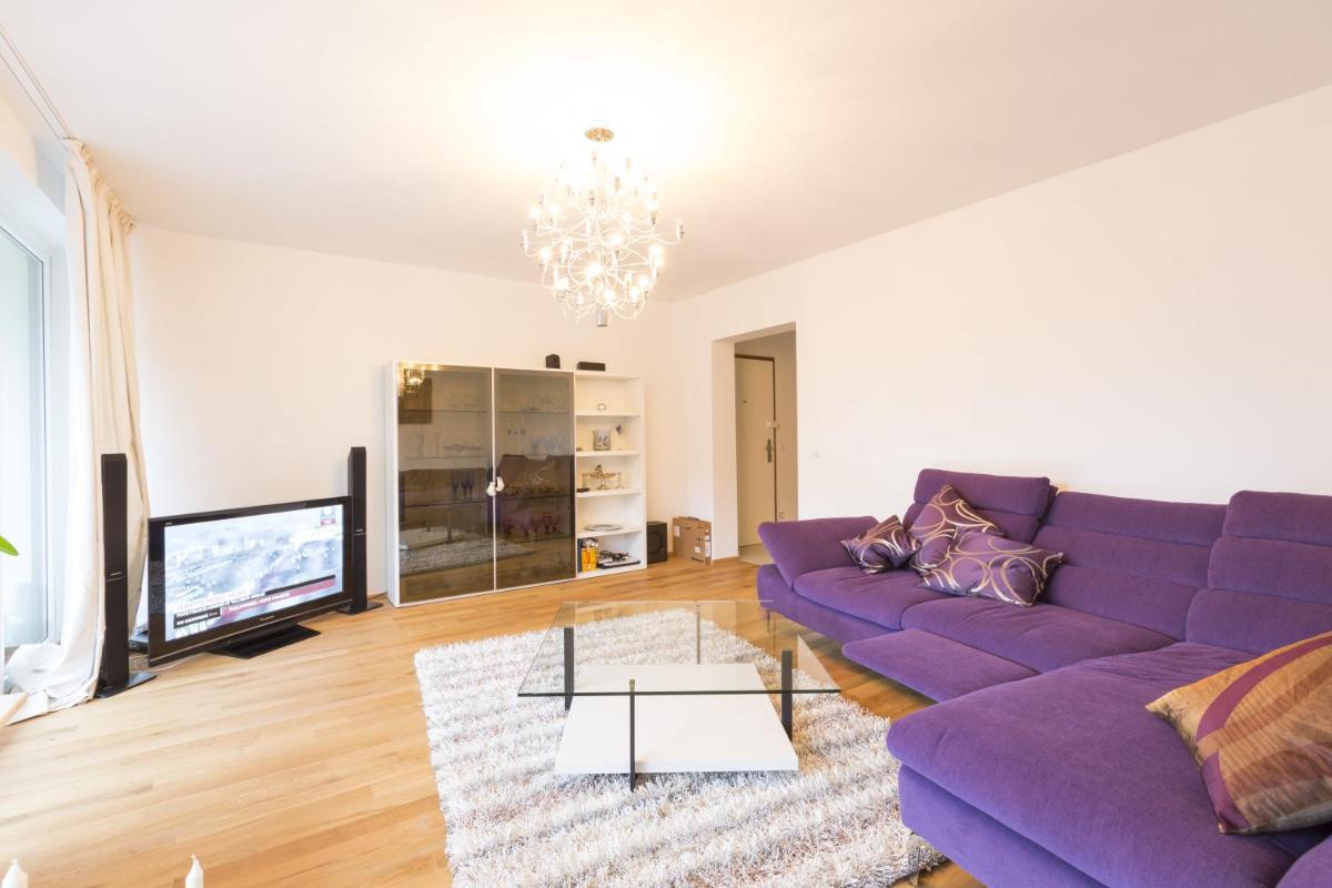 Suitetrails - Deutsche Messe Zimmer - Private Apartments & Rooms Hannover City - room agency