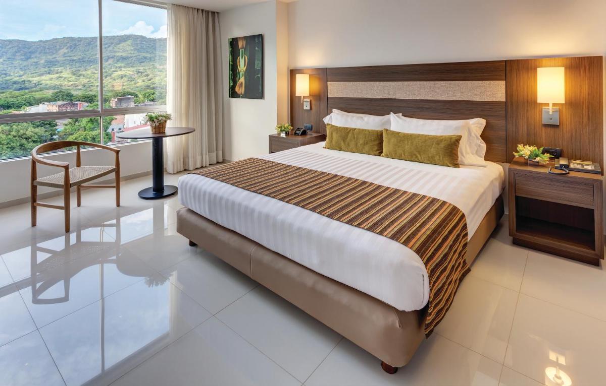 Hotel Estelar Yopal - Housity